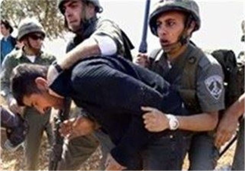 بازداشت 12 فلسطینی در کرانه باختری