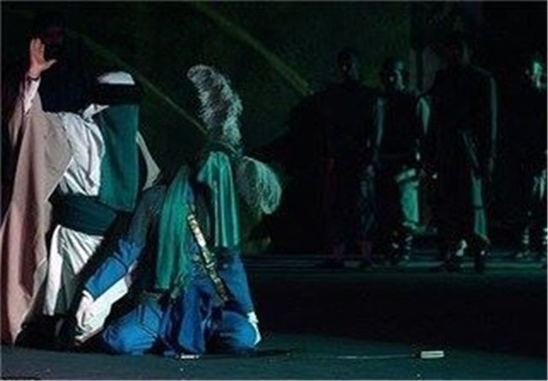 تئاتر « زیر تیغ شب» با محوریت عاشورا در لارستان اجرا می‌شود