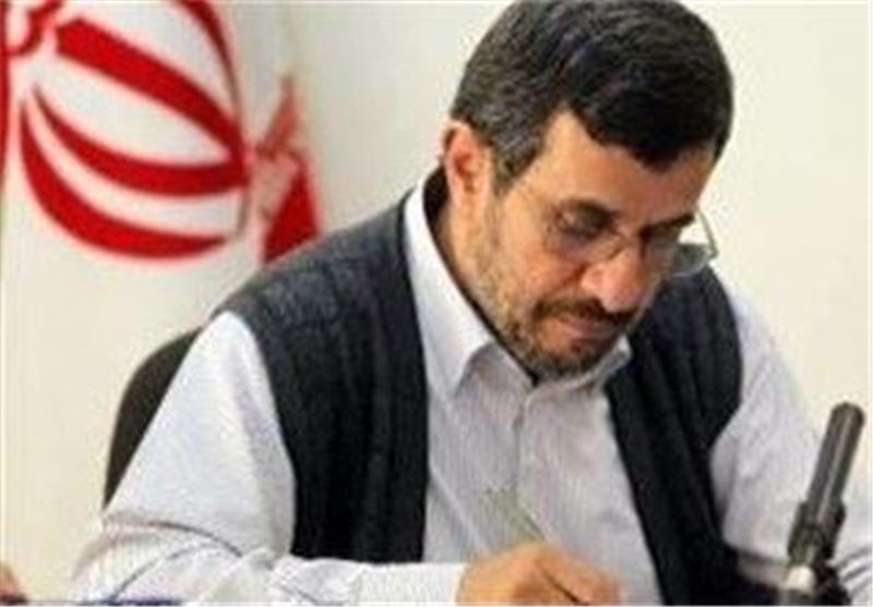 احمدی‌نژاد درگذشت «خلیل عمرانی» را تسلیت گفت