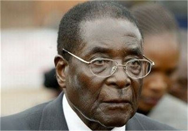 Mugabe Sworn In as Zimbabwe President