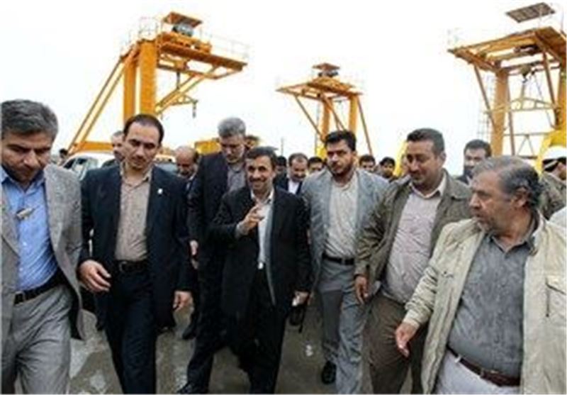 بازدید احمدی نژاد