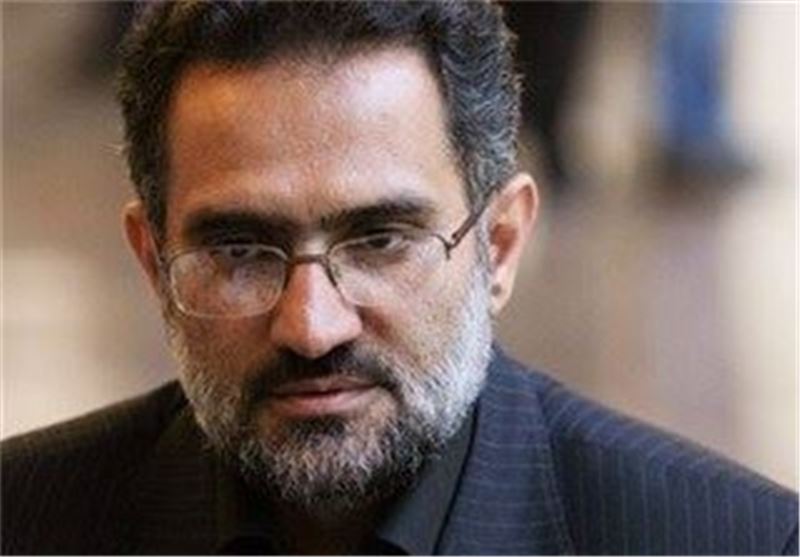 حسینی: لیبرال دموکراسی حرف تازه‌ای برای بشریت ندارد
