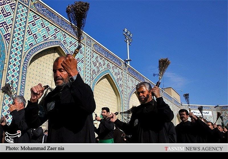 پیاده روی ده‌ها هزار نفری عزاداران حسینی/ شکل‌گیری زنجیره انسانی 6 کیلومتری تا حرم حضرت عبدالعظیم (ع)