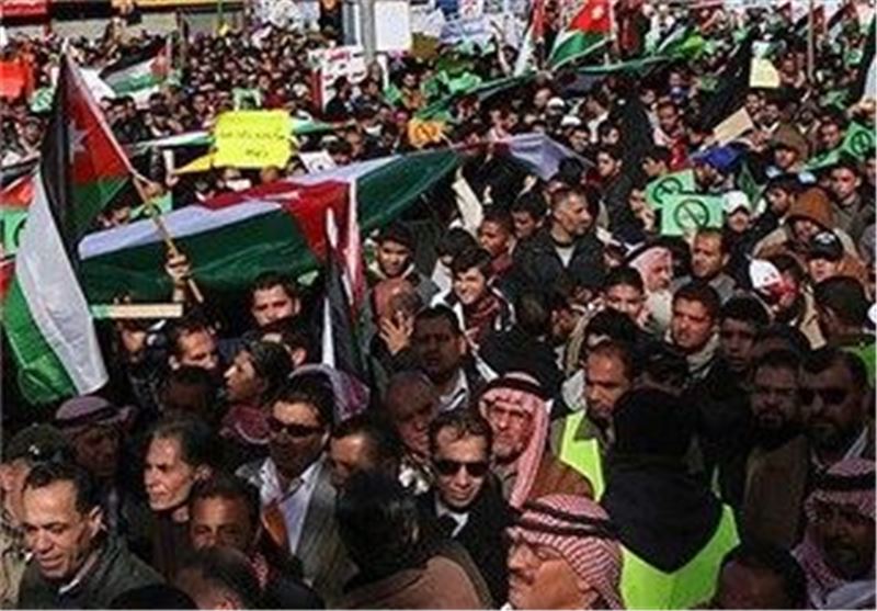 اردنی‌ها لغو پیمان سازش با اسرائیل را خواستار شدند