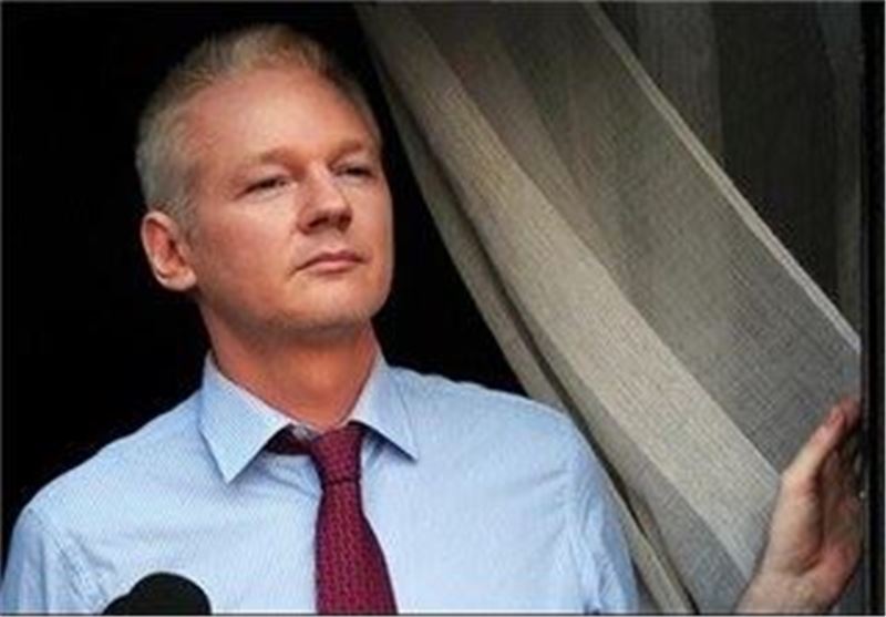 WikiLeaks&apos; Assange: Russia Didn&apos;t Give Us Emails