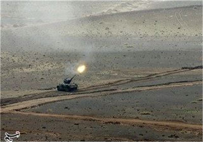 Iran Army Launches Drill in Central Iran