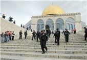 67 شهرک‌نشین صهیونیست به مسجد الاقصی یورش بردند