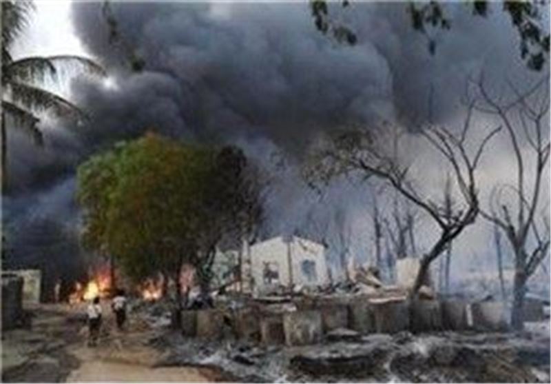 ارتش میانمار منازل مسلمانان را در آتش می‌سوزاند