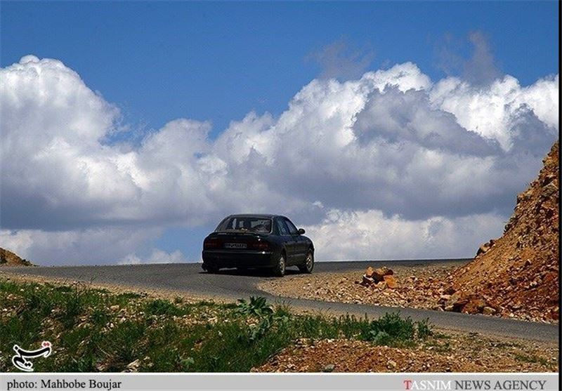 ممانعت از تردد اتوبوس گردشگران در جاده دلفارد جیرفت پیگیری شود