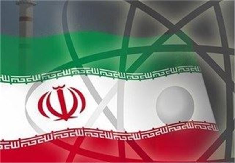 ملت ایران از حقوق هسته ای خود دست بر نمی‌دارد