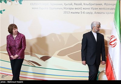 مذاکرات گروه ۵+۱ و هیات ایرانی در آلماتی