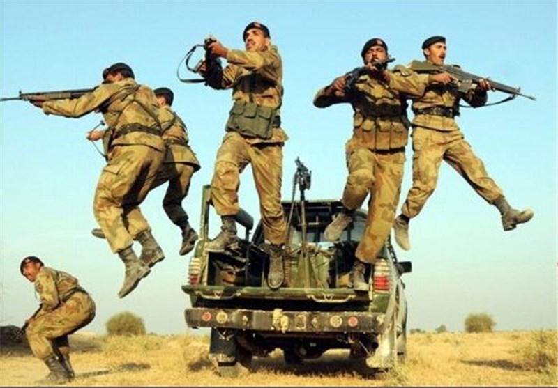 آواره شدن 570 هزار نفر از آغاز عملیات ارتش پاکستان