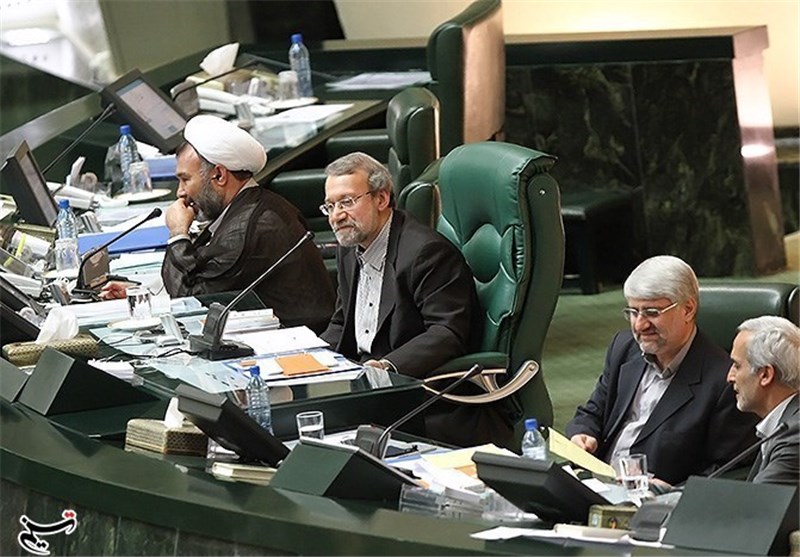 روحانی از افراد توانمند و باتجربه در کابینه استفاده کند/ توصیه مجلس به دولت یازدهم