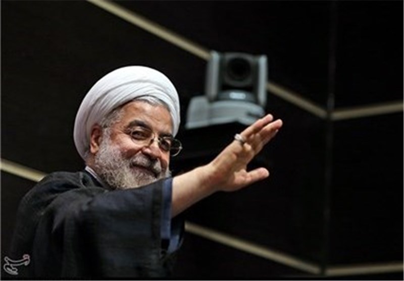 &quot;روحانی&quot; در حضور خاتمی کاندیدای واحد اصلاحات شد/ عارف کنار می‌رود