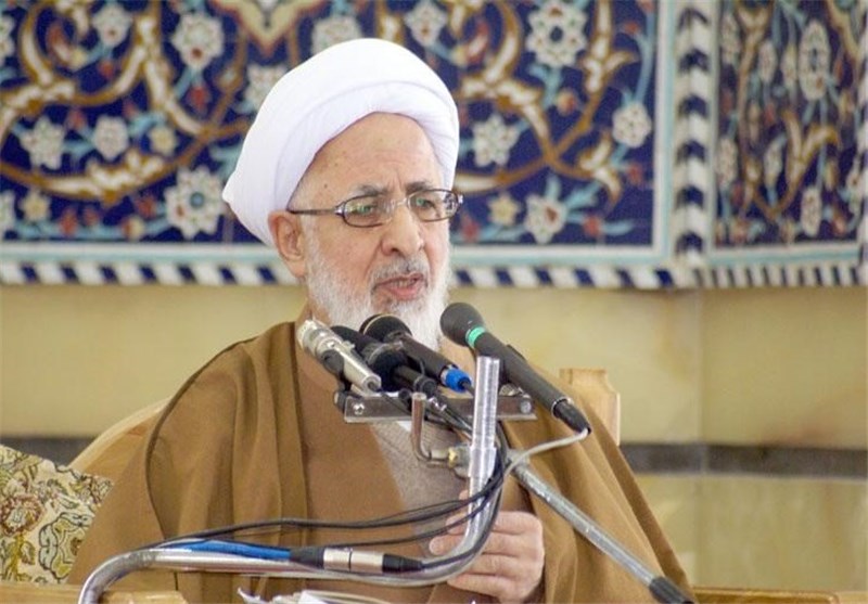 آیت‌الله جوادی‌آملی: شناخت امیرالمومنین برای شیعیان فریضه است