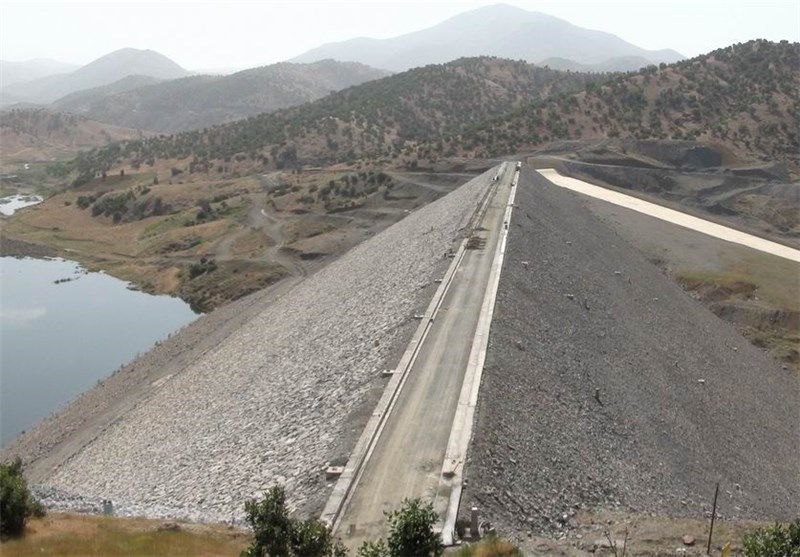 کشاورزان شهرستان دیواندره در انتظار تامین حق آبه از «سد سیازاخ»