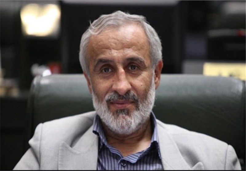 احمدی‌نژاد با وجود اطلاع از فعالیت‌های غیرقانونی رحیمی به او پست اجرایی داد