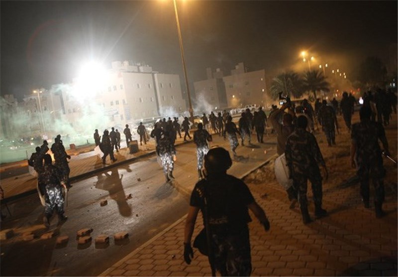 Kuwait Police Clash with Stateless Protesters