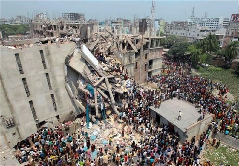 عملیات امداد رسانی به قربانیان ریزش ساختمان در بنگلادش + تصاویر