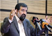 حاشیه‌های حضور محسن رضایی در ستاد انتخابات کشور
