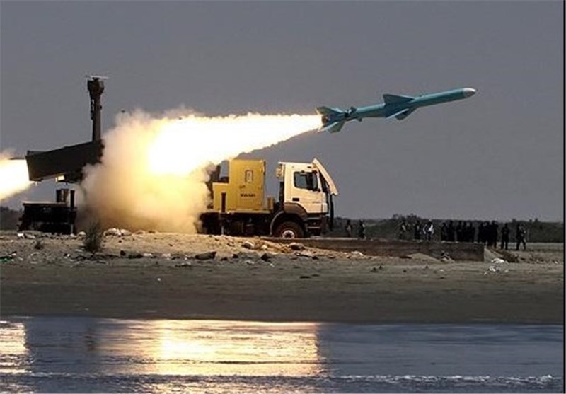 Iran’s Navy Fires Cruise Missiles in War Game