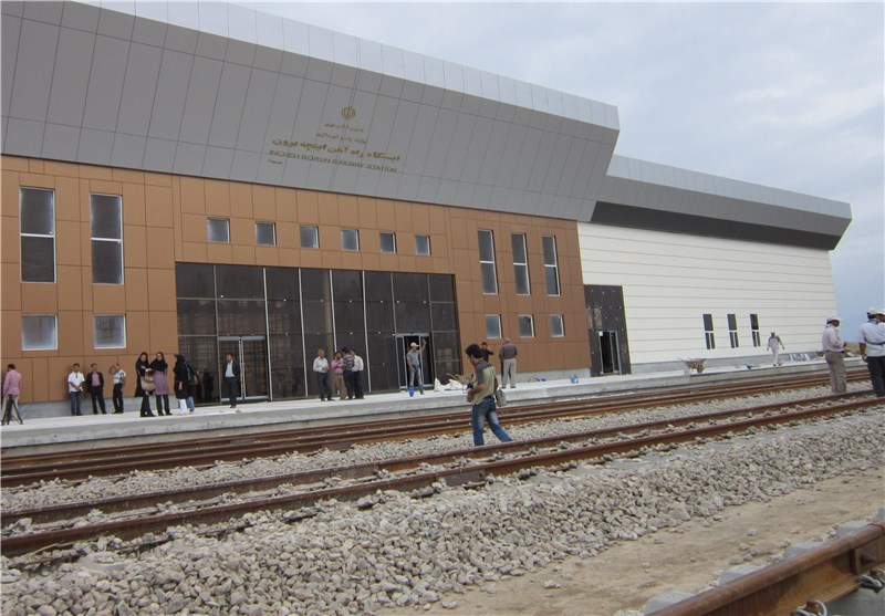 شروع فعالیت ایستگاه راه‌آهن صفاشهر فارس