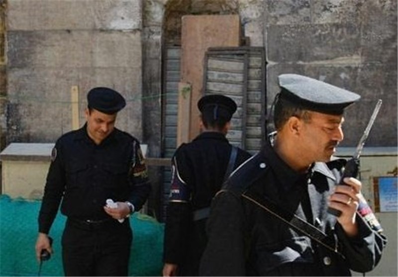Roadside Bomb Kills Soldier in Egypt&apos;s Sinai