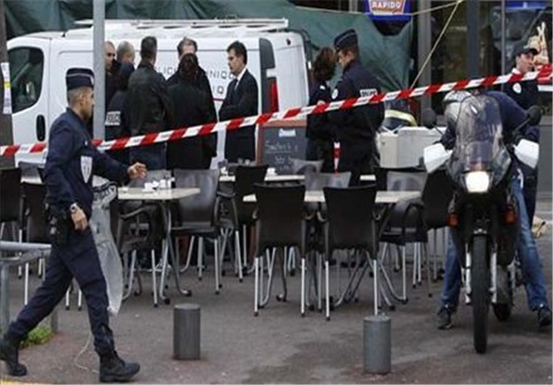 تیراندازی در مقابل مرکز پلیس در شهر پاریس / عامل حمله کشته شد
