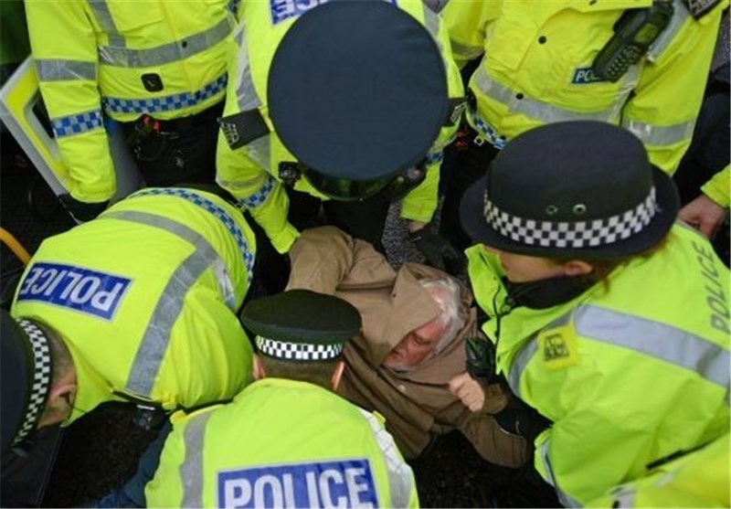 پلیس‌های انگلیسی چگونه آدم می‌کشند؟