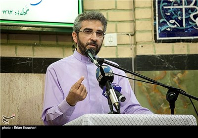 باقری: از نظر غربگرایان استقلال خواهی به معنای انزواطلبی است باقری: از نظر غربگرایان استقلال خواهی به معنای انزواطلبی است