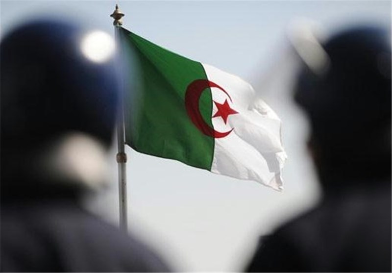 اسلامگرایان و سکولارهای الجزایری انتخابات ریاست جمهوری را تحریم کردند