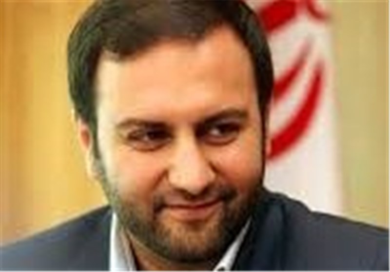 فرمانده بسیج شهرداری: تبلیغات ضد آمریکایی در تهران ادامه دارد