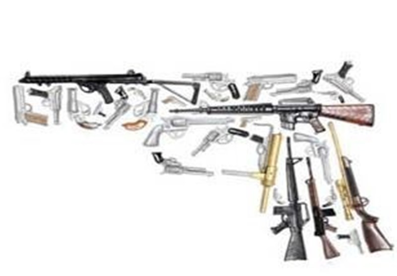 ضبط 1200 اسلحه از کودکان دبستانی آمریکا/هر هفته 2 کودک قربانی آزادی حمل سلاح