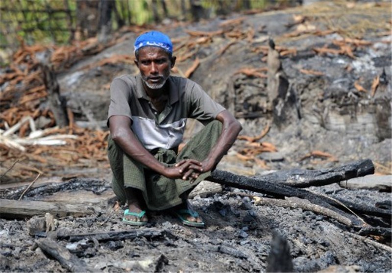 Rioters Burn Down Muslim Homes in Myanmar