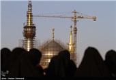 برپایی نمایشگاه‌های فرهنگی و ختم 14 میلیون صلوات در سالگرد ارتحال امام (ره) در اصفهان