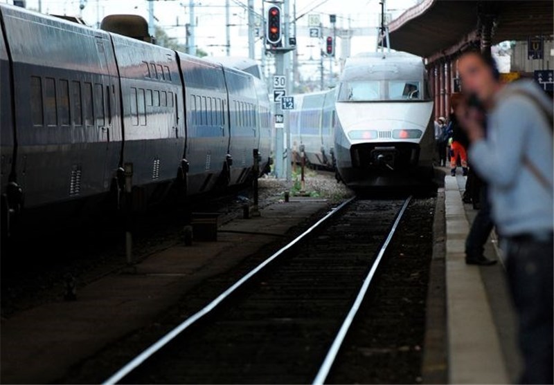 French Senate Gives Final Approval to Macron&apos;s Landmark Rail Reform