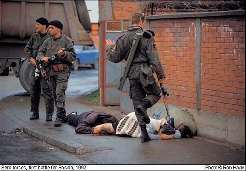 Bosnian Police Arrest 8 Serbs Suspected of War Crimes