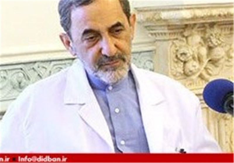 ولایتی:توسعه بهداشت از روستا تا شهر و ارتقاء پژوهش‌های سلامت انتظارات از هاشمی است