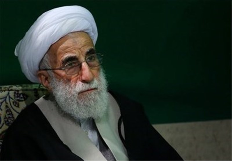 ملت ایران با شعار مرگ بر آمریکا به تهدیدهای آمریکا پاسخ می‌دهد