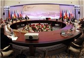 تیم مذاکره کننده هسته ای ایران وارد ژنو شد