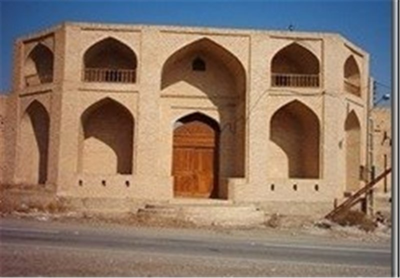 تخریب یک بنا هم در بافت تاریخی یزد سبب مرگ این بافت می‌شود