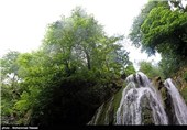 آبشار کبود چال در استان گلستان