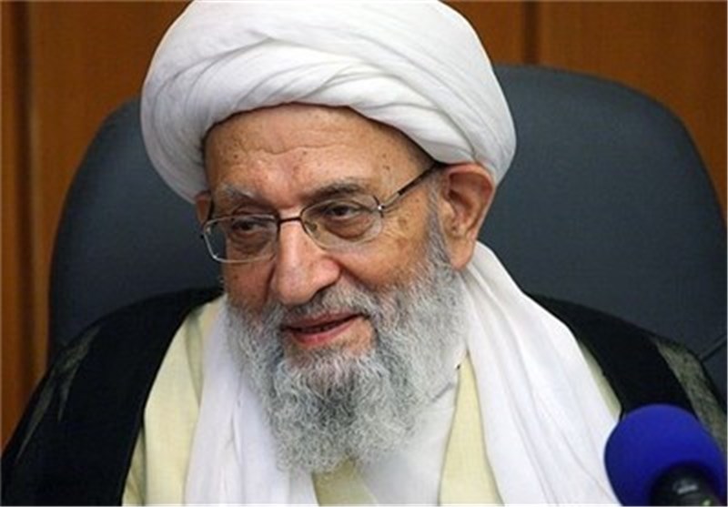 Senior Iranian Cleric Slams Middle East Talks as &quot;Desperate Attempt&quot;