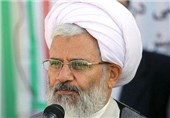 امام جمعه زنجان: دشمنان سعی در ایجاد نارضایتی در مردم دارند