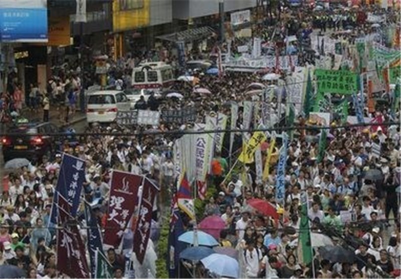 Hong Kong Protesters Plan March after Fruitless Talks with Government