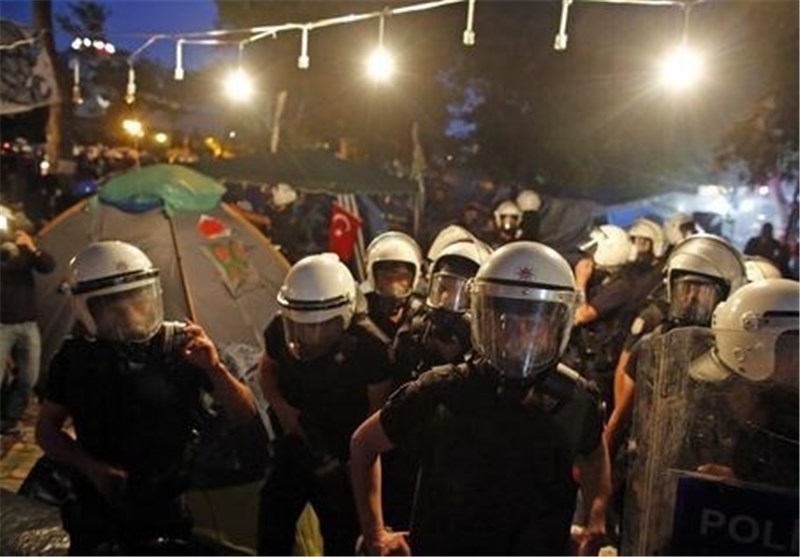 پلیس ترکیه 12 تن از بازماندگان قربانیان پارک گزی را دستگیر کرد