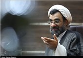 آیت‌الله مهدوی‌کنی اولین شخصیتی بود که تحول در علوم انسانی را عملا آغاز کرد