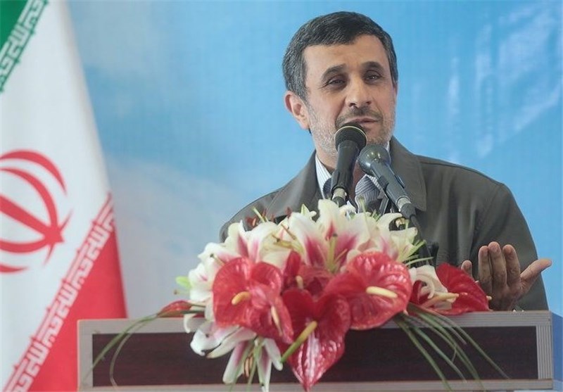 Ahmadinejad Blasts West’s Attitude towards Palestinian Crisis