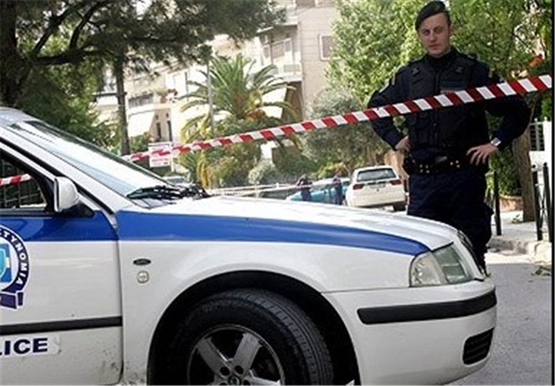 Bomb Explodes outside Ministry in Athens, Police Say No Injuries Reported