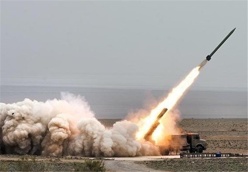 Iranian Army Starts Massive Drills with Testing Missiles